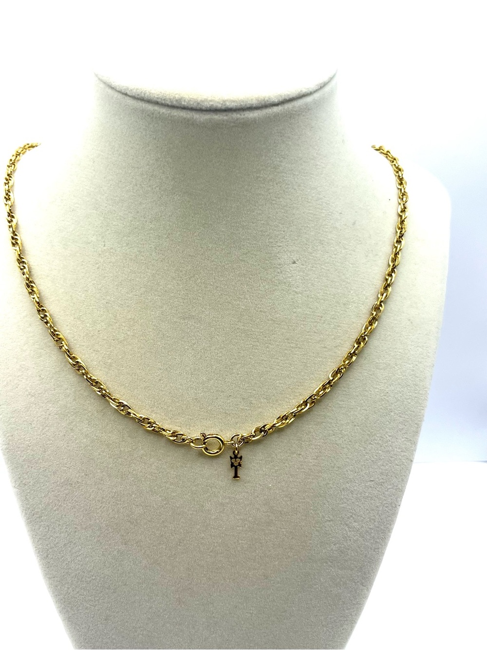 Vintage Crown Trifari Gold Rope Chain Link Necklace 24” Spring Ring Closure
